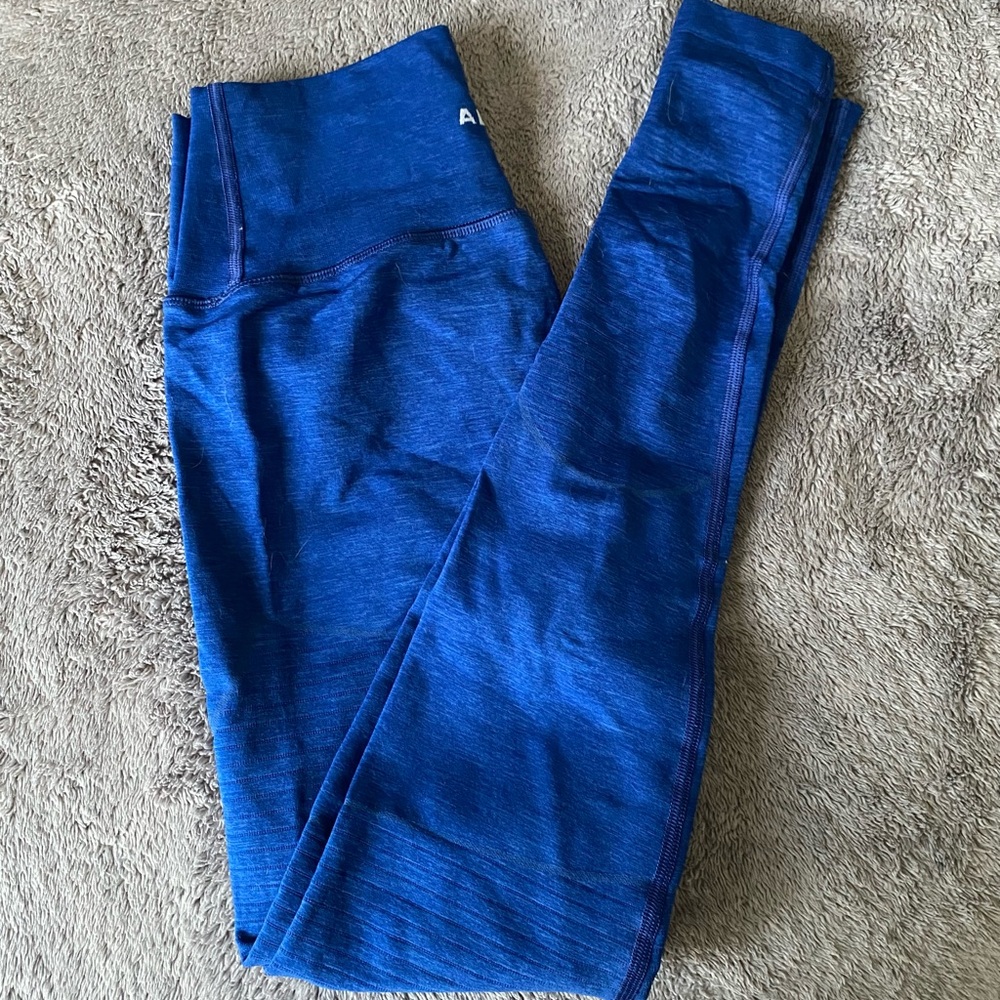 Alphalete og revival leggings